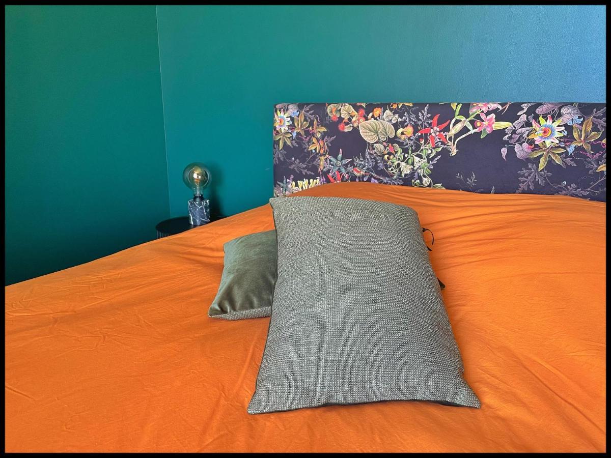 Les Maisons Du Bonheur Bed & Breakfast Château-Garnier Dış mekan fotoğraf