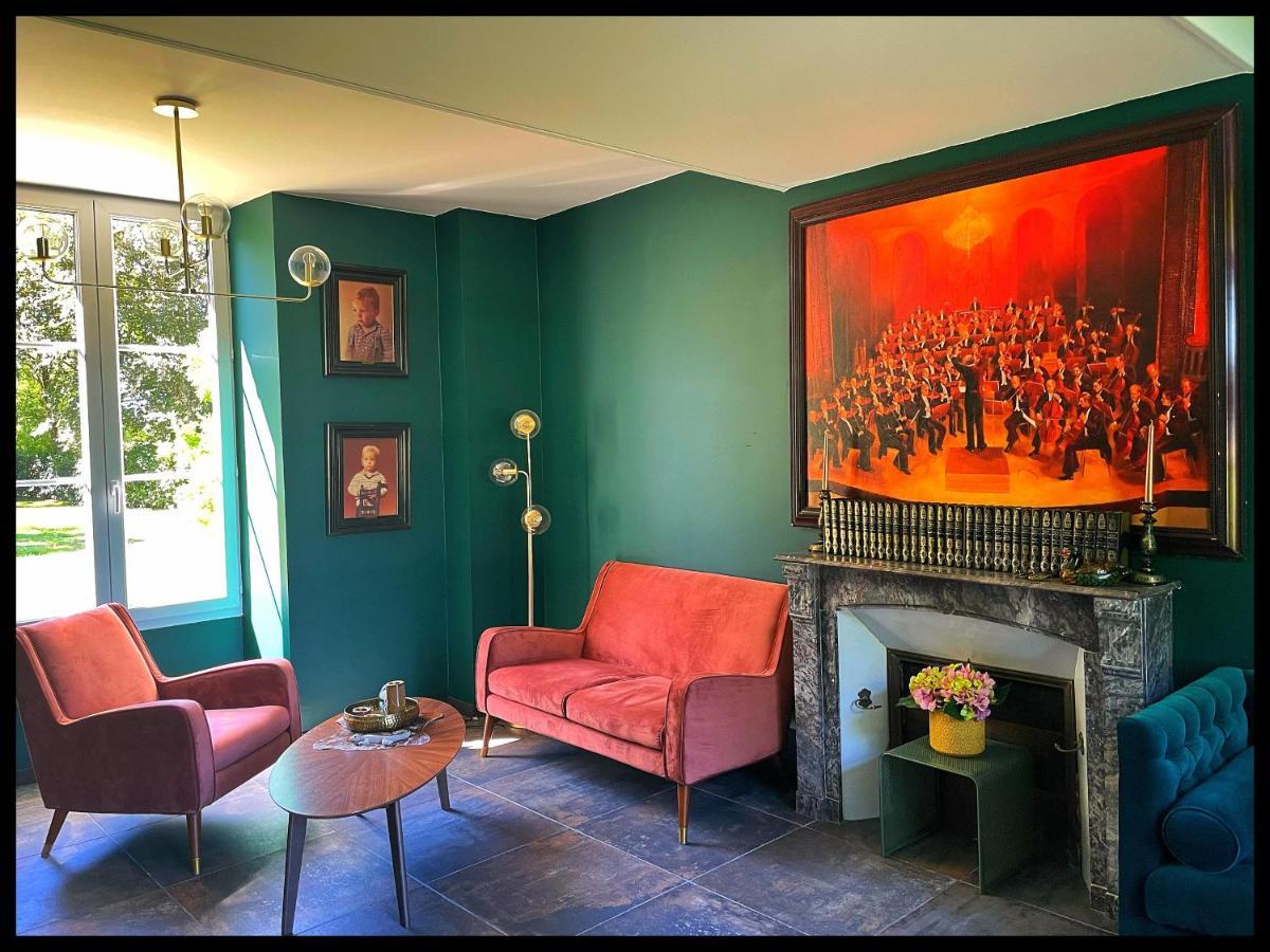 Les Maisons Du Bonheur Bed & Breakfast Château-Garnier Dış mekan fotoğraf