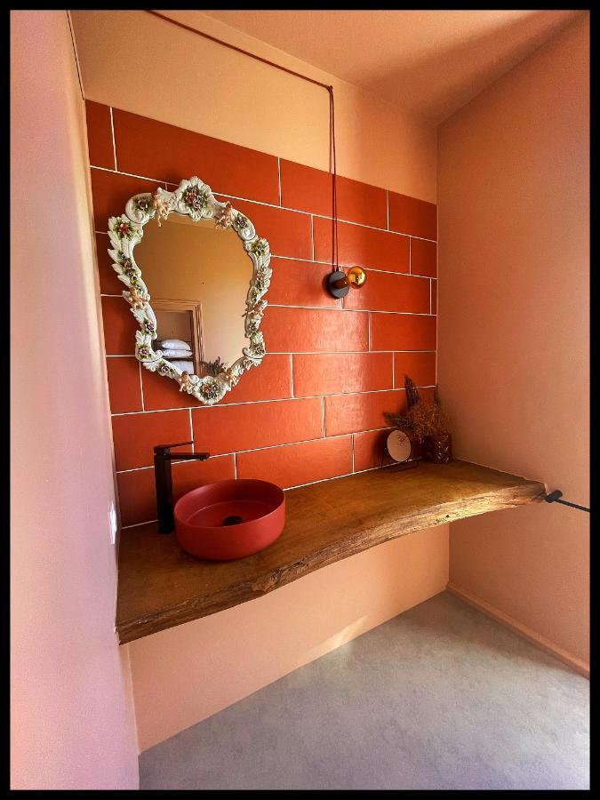 Les Maisons Du Bonheur Bed & Breakfast Château-Garnier Dış mekan fotoğraf