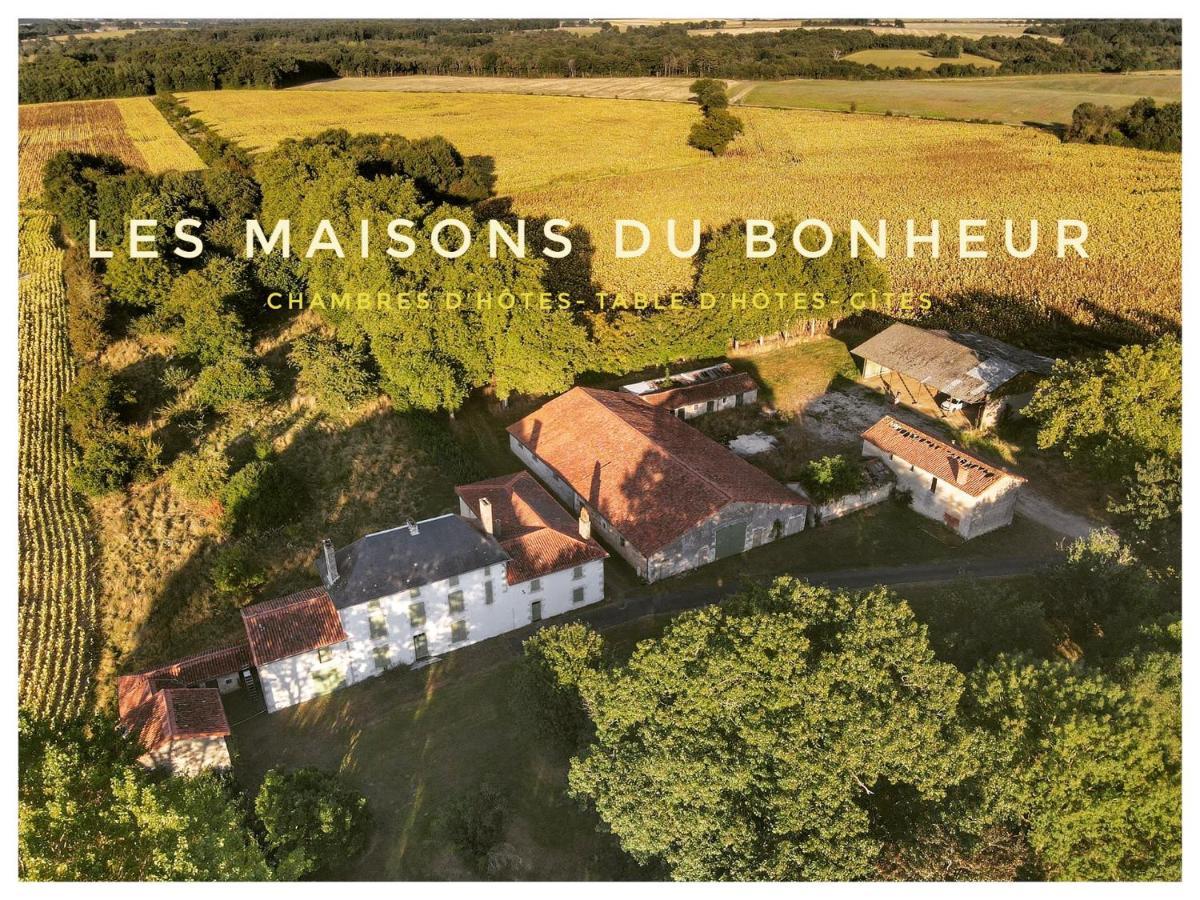 Les Maisons Du Bonheur Bed & Breakfast Château-Garnier Dış mekan fotoğraf